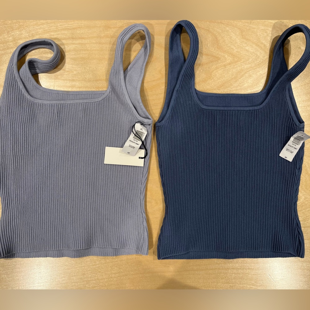 Aritzia sculpt knit tops